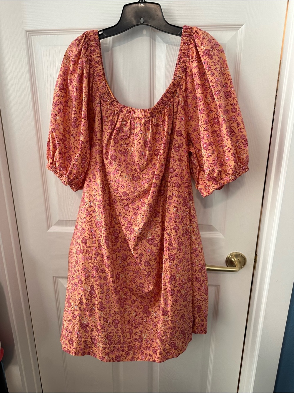 Old Navy Pink and Coral Floral Puff-Sleeve Mini Dress